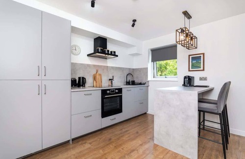 Liberton Apartment | 2Bedroom Apartment-Free Parking