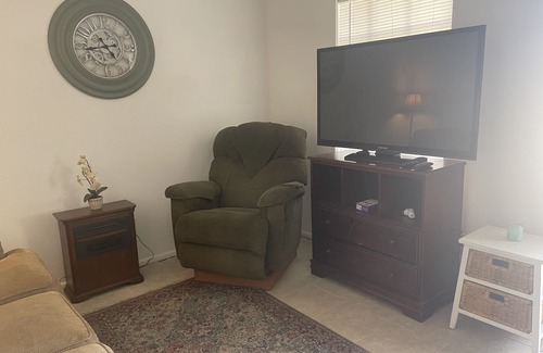 Pascagoula House | 2bedroom apartment near the beach