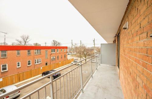 Hamilton Apartment | 2Bedroom Condo unit- Near DT Hamilton