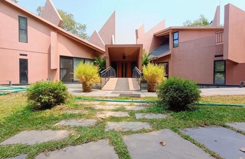 Irinjalakuda Apartment | 2BHK Cottage Green Haven