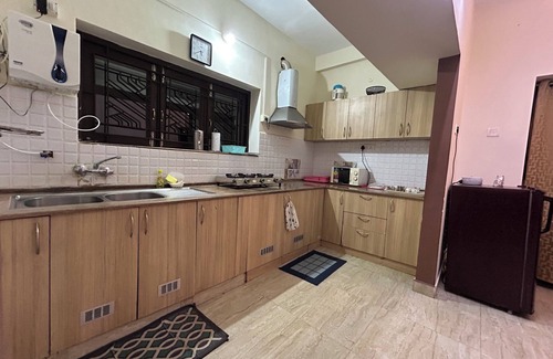 Vadanemelli Apartment | 2BHK rooms for family and friends at Kovalam with nearby backwater and beach.