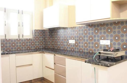 Bullawala Apartment | 2BHK w Terrace Access & Pvt Parking