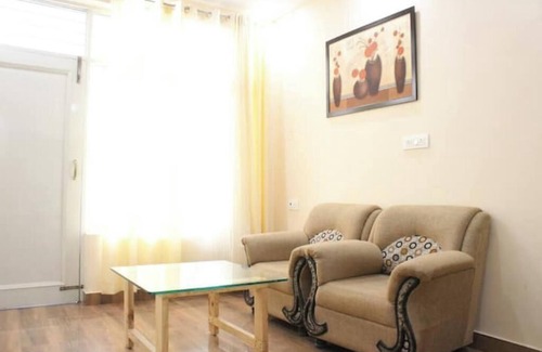 Bullawala Apartment | 2BHK w Terrace Access & Pvt Parking