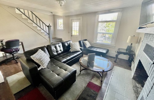 Mid-Beacon Hill House | 2BR/1.5BA - AC- Private upper unit of a duplex house. Few steps to Light Rail