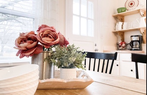 Greensboro House | 2BR 1BA Furnished House King Bed Long Stays & Pets OK