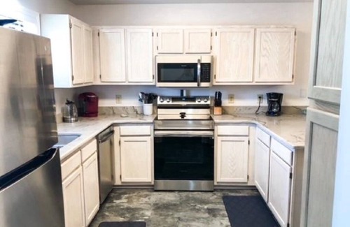 Little River House | 2BR 2 1/2 BA - 10 min. to N. Myrtle Beach Sports Park, Beach & LR Waterfront