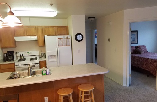 Taku - Campbell Condo | 2BR/2BA Condo in the heart of Anchorage-Along Trail System