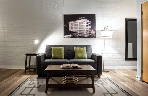 Mile Square Apartment | 2BR 2BA In The Block by CozySuites!