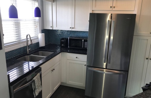 North Carolina Coast Condo | 2BR/2BA Next to Freeman Park/CB Pier Two Parking Spots l Pool