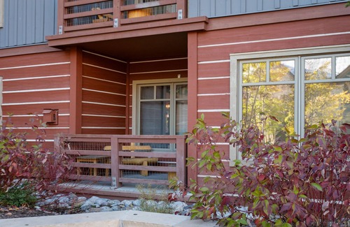 Copper Mountain Village Condo | 2BR/2BA Tucker Mountain Lodge #111 - 100' to the Lifts!