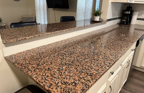 Hillcrest House | 2br 2ba updated LR Home - Stiff Station/Heights/Hillcrest Near UAMS