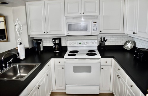 Myrtle Beach Condo | 2BR/2BA View of the Ocean from Every Room! New Kitchen & Baths! + Beach Locker!