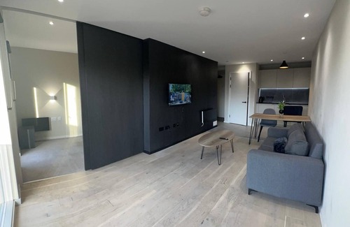 Castlefield Apartment | 2br-2ensuite-balcony-cityview-parking-central