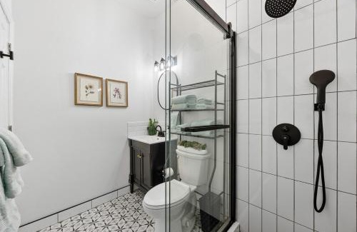 Harlem Apartment | 2BR and 2BA in Historic Brownstone near Subway
