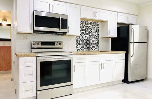 Beverly Green Condo | 2BR,Apartment,Sale,LasVegas,STRIP,LVCC,Thanksgiving,BOOK,Sale,SemaShow,Best