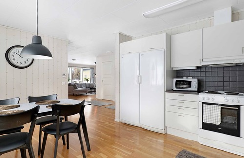Boden Apartment | 2BR Apartment with 3 beds