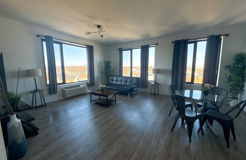 Elizabeth Apartment | 2BR apt close to EWR 3118