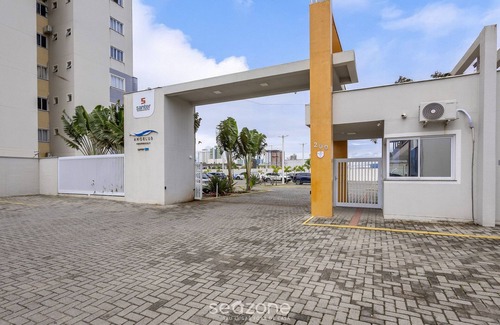 Itacolomi Apartment | 2BR Apt w/BBQ 600m Beach Rag0406