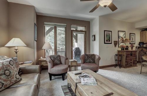 Edwards Apartment | 2Br- Arrowhead Village- Great Location And Gorgeous Condo Condo