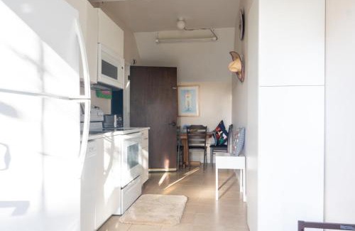 Hayward Apartment | 2BR Canyon Views Ideal for Work, Travel near CSU