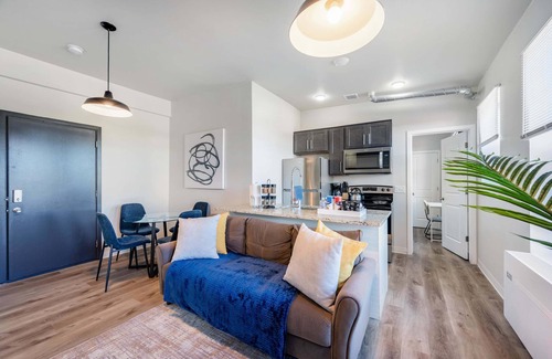 New Center Detroit Apartment | 2BR Comfort Apartment Close to Henry Ford