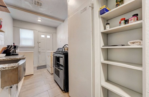 Central Oklahoma City Apartment | 2BR Cozy House Near Paseo the Art District