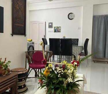 Kolkata Apartment | 2BR Dhakuria Apartment - Dev's Corner