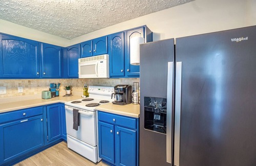 Northeast Raleigh House | 2br each w/private full bath