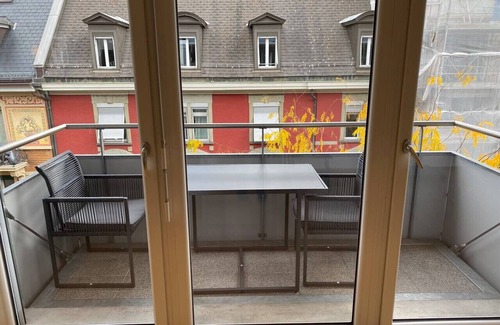 Sihlfeld Apartment | 2BR flat in the city center (West 12)