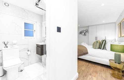 Tachbrook Apartment | 2BR Flat with Chic London Flair