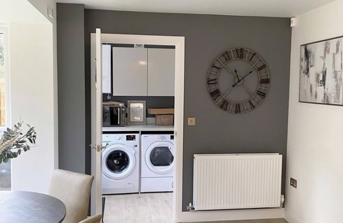 Belgravia Apartment | 2br for couple or families