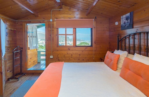 Galdar House | 2BR Gáldar House - Private Pool & Terrace