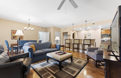 St. Augustine Condo | 2BR Golf Retreat w/Pool-Jacuzzi-Gym & Free Parking
