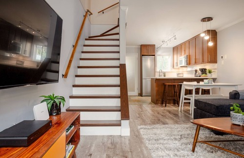 Whistler Creekside House | 2BR Gondola Heights | Steps to Creekside Gondola | Wood Fireplace | Ski Storage & Parking