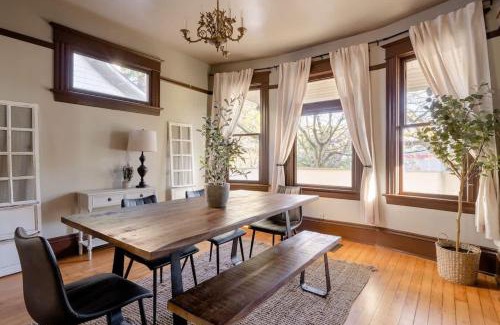 Eliot House | 2BR Historic Soul District Remodel