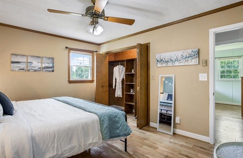 Boiling Springs House | 2br Home -Firepit- Play Areas