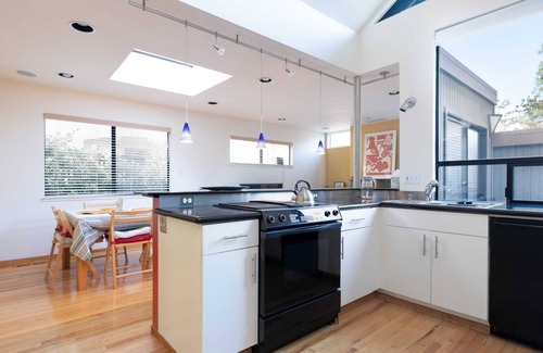University Heights House | 2BR Home Near Stanford, on Sand Hill Road