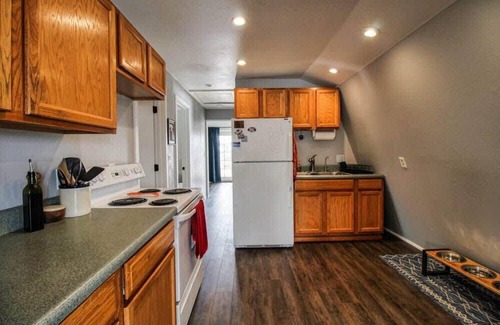 Leadville North House | 2BR - Hot Tub - Deck w/Amazing Mountain Views