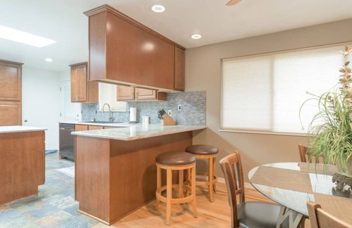 Southeast Bend House | 2BR | Hot Tub | Dog Friendly | Arcade Games