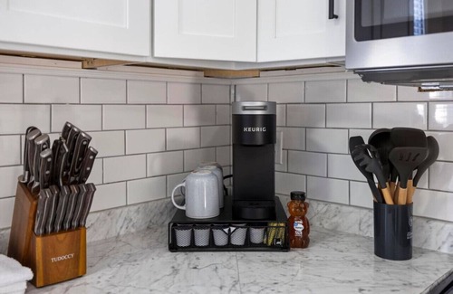 Kingsport House | 2BR house minutes from Holston Valley & Eastman