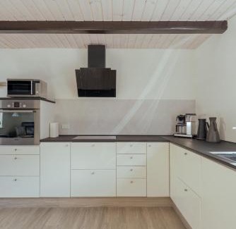 Klaksvik House | 2BR House with Scenic Views - Parking - Klaksvík