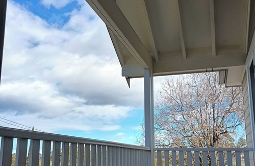 Seaforth House | 2BR in Seaforth Balcony City Skyline Views