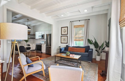 Lower Garden District House | 2BR LGD/Magazine Street Cottage - Unbeatable Location
