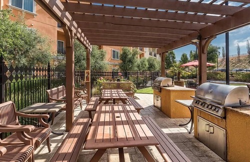 Napa Apartment | 2br Lockoff Condo: Wine Connoisseurs Dream!