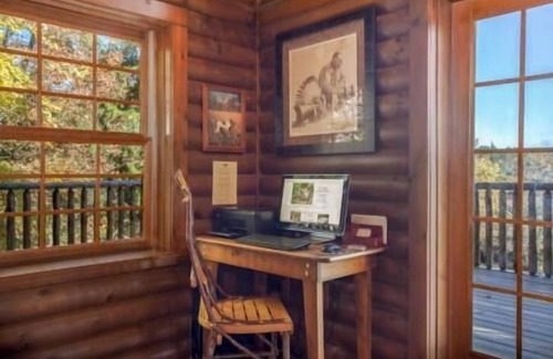 Indian Point Condo | 2BR+Loft Village At Indian Point 1809 near SDC- Free Tickets Daily up to $500