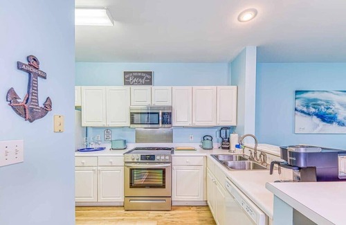 Gulf Shores Condo | 2BR on Golf Course - Close to Sports Plex - OWA