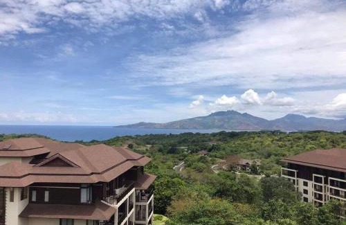 Morong Apartment | 2BR Penthouse in Anvaya Cove