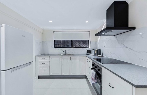 Bald Hills House | 2BR Spacious House in Bald Hills