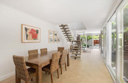 Alexandria Apartment | 2BR Terrace on Leafy Tree-Lined Street