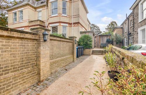 Norwich Apartment | 2br The Snugg Central Fast Wifi Free Parkin